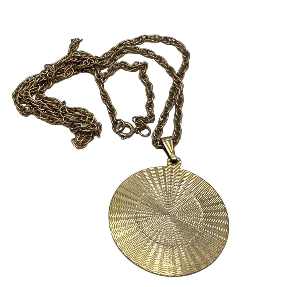 Vintage 1976 Medallion Gold Tone Red White Blue Stones 24" Chain Necklace - Picture 6 of 6
